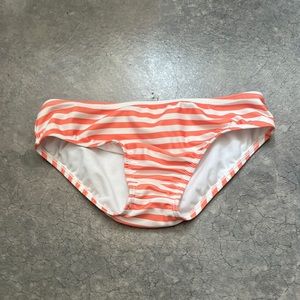 Bathing suit bottems low rise and stretchy